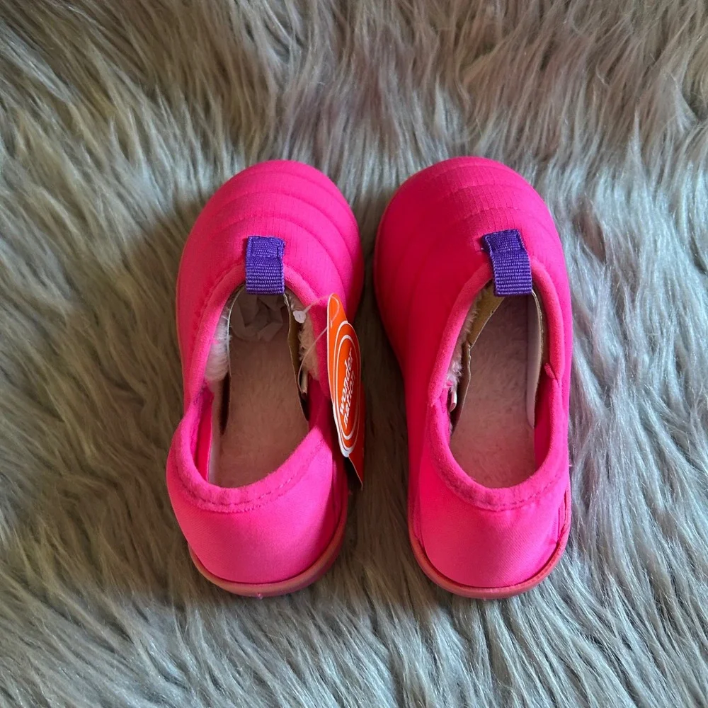 Wonder Nation Puffer Slippers Girl Size 9-10 Pink Plush Fuzzy Lined Shoes